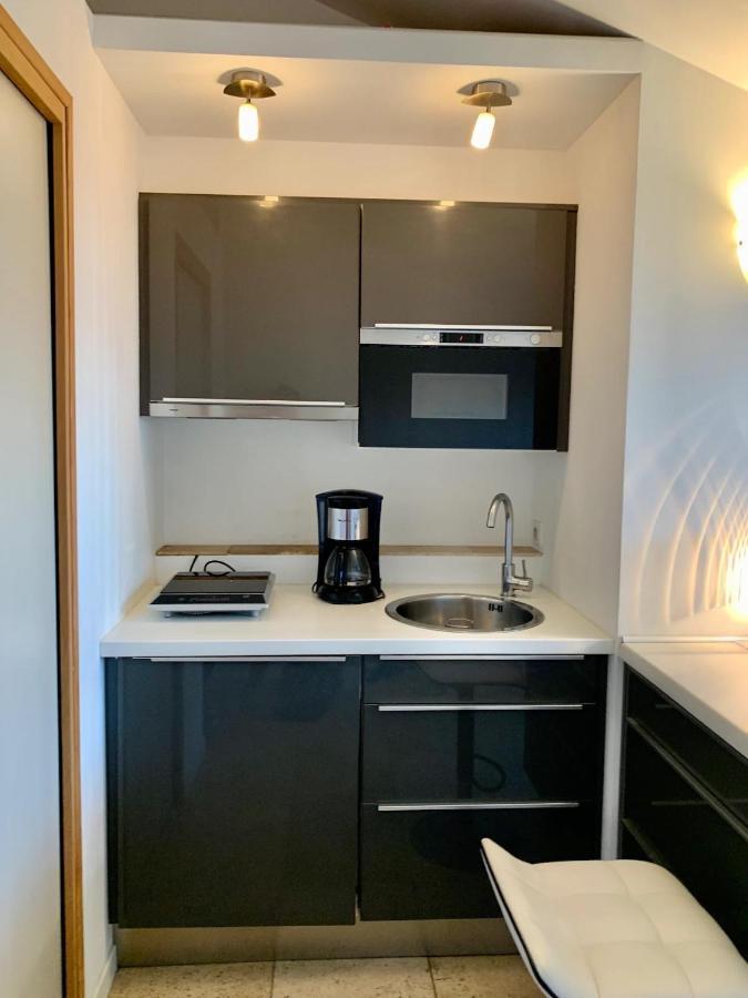 Studio Cosy Et Moderne Au Coeur D'Ajaccio Apartment Ajaccio  Bagian luar foto